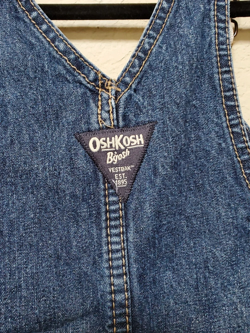 OshKosh B'gosh Kids Denim Short Overalls. Size 2T